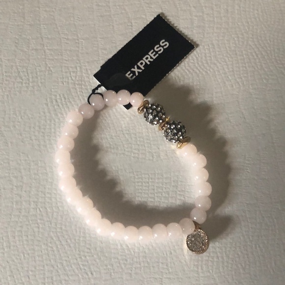 🌹NWT🌹 EXPRESS BRACELET - Picture 4 of 6